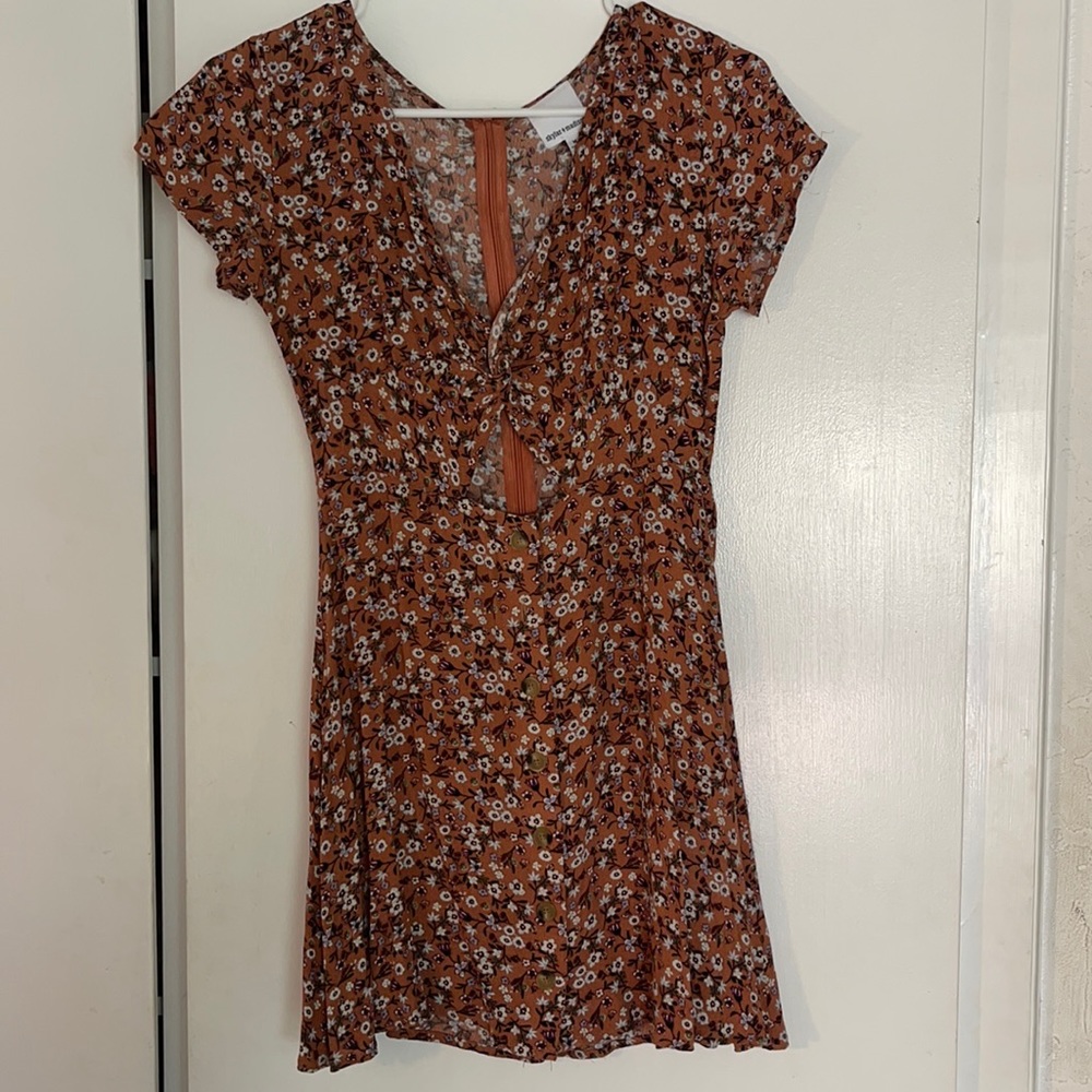 Floral Dress with Front Cut Out!